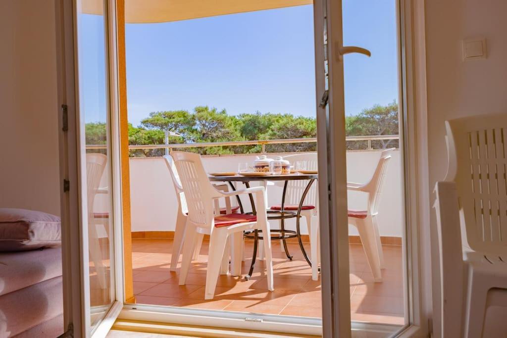 Apartment Vito, Pag Island ปอฟเลียนา ภายนอก รูปภาพ