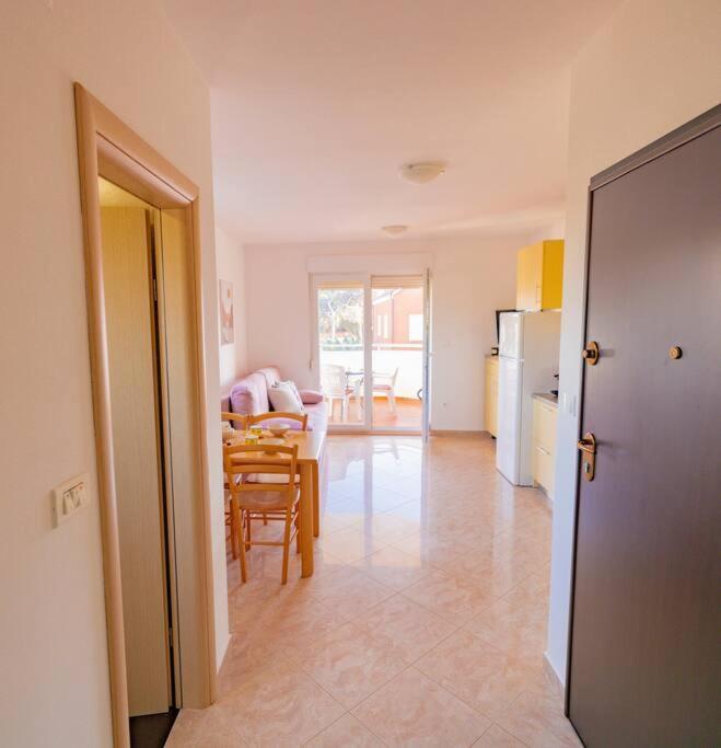 Apartment Vito, Pag Island ปอฟเลียนา ภายนอก รูปภาพ