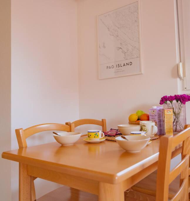 Apartment Vito, Pag Island ปอฟเลียนา ภายนอก รูปภาพ